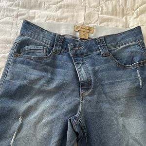 Democracy Womens Blue Jeans